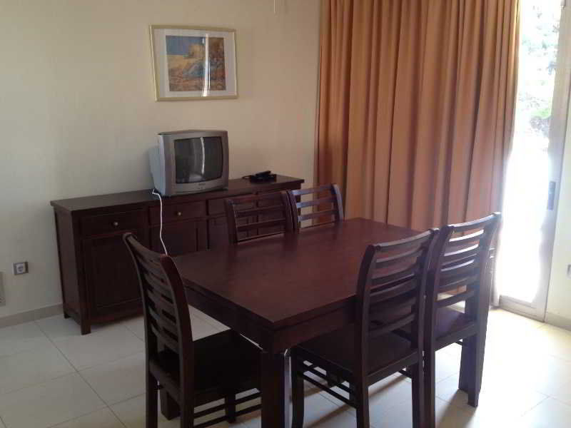 Apartamentos Salou Center Екстериор снимка